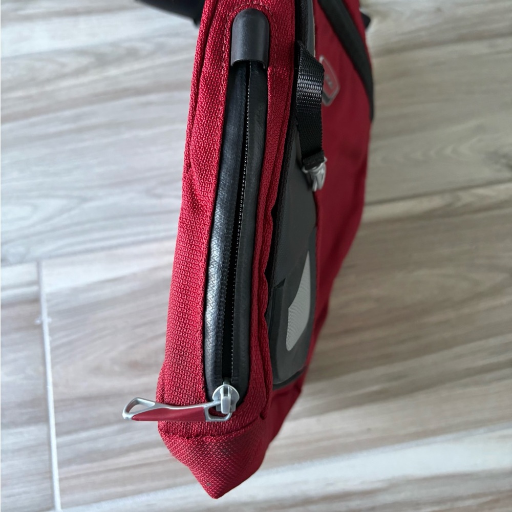Ducati Tumi Satchel Shoulder Bag Black Red Crossbody Messenger Zip Close - Picture 4 of 8